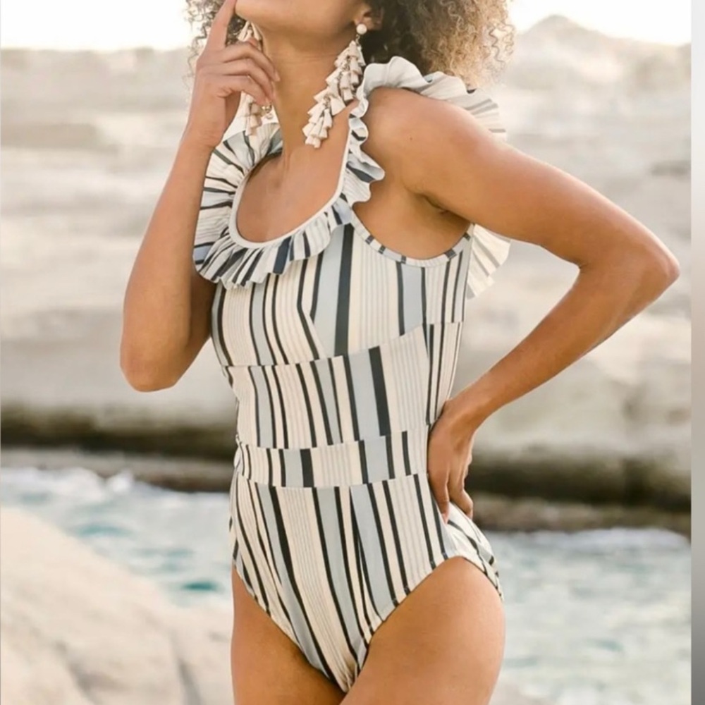 NWT JOYFOLIE Evie Swimsuit in Blue Stripe, Size Medium